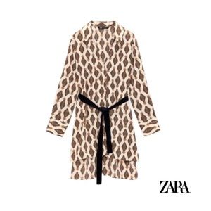 “NEW” Zara VELVET BELTED SHIRT